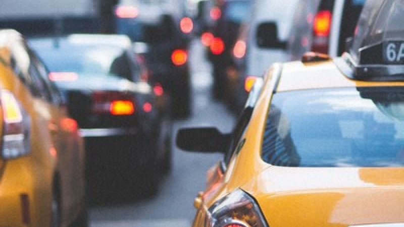 Ambulancia vs. ambulance